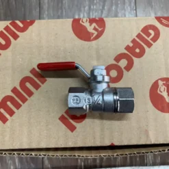 van bi Giacomini R850D(1)